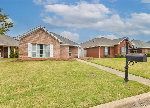 Property at 1703 Pebble Creek Dr, Prattville, AL, 36066, 3 beds, 2 baths, [object Object]