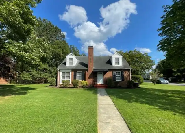 Property at 424 Green St, Graham, NC, 27253, 4 beds, 2 baths, [object Object]