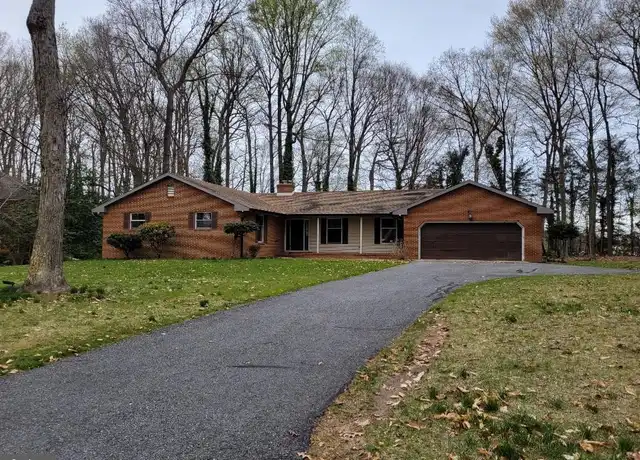 Property at 5 Crossley Dr, Dover, DE, 19901, 3 beds, 2.5 baths, [object Object]