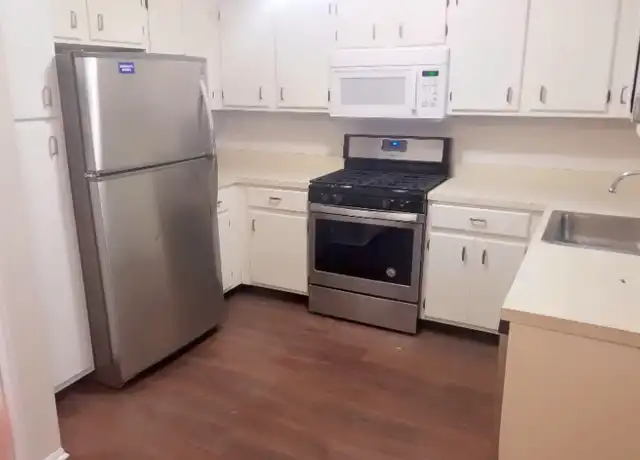 Property at 307 Tulip Ln Unit 307, Freehold, NJ, 07728, 2 beds, 2 baths, [object Object]
