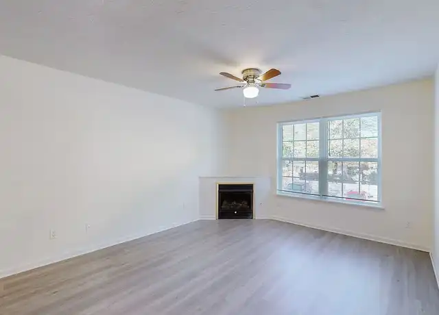Property at 3511 Bonaventure Blvd, Louisville, KY, 40219, 2 beds, 1 bath, [object Object]