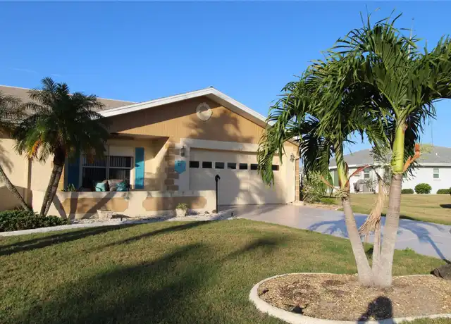 Property at 321 Club Manor Dr, Sun City Center, FL, 33573, 2 beds, 2 baths, [object Object]