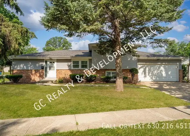 Property at 731 W Main St, Bensenville, IL, 60106, 3 beds, 2 baths, [object Object]
