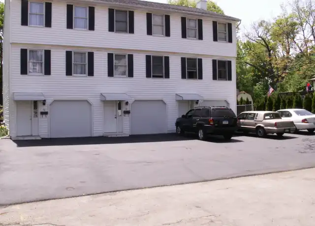 Property at 60 Pine St Unit 60, Meriden, CT, 06451, 2 beds, 1.5 baths, [object Object]
