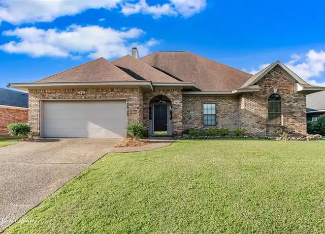 Property at 462 Mayfair Ct, Bossier City, LA, 71111, 4 beds, 2.5 baths, [object Object]