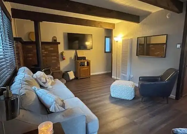Property at 527 Victoria Ln, Sugarloaf, CA, 92386, 2 beds, 1 bath, [object Object]