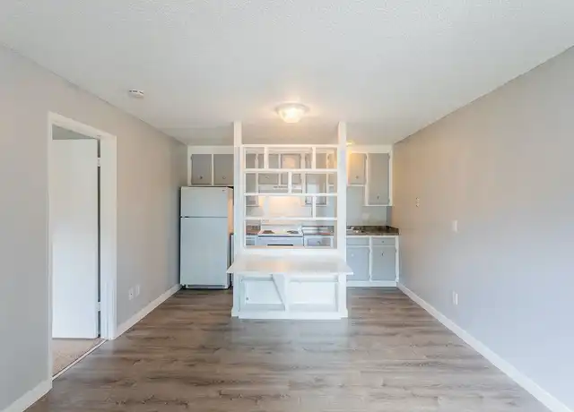 Property at Del Coronado Apartments - 5255 Camden Ave, San Jose, CA, 95124, 1 bed, 1 bath, [object Object]