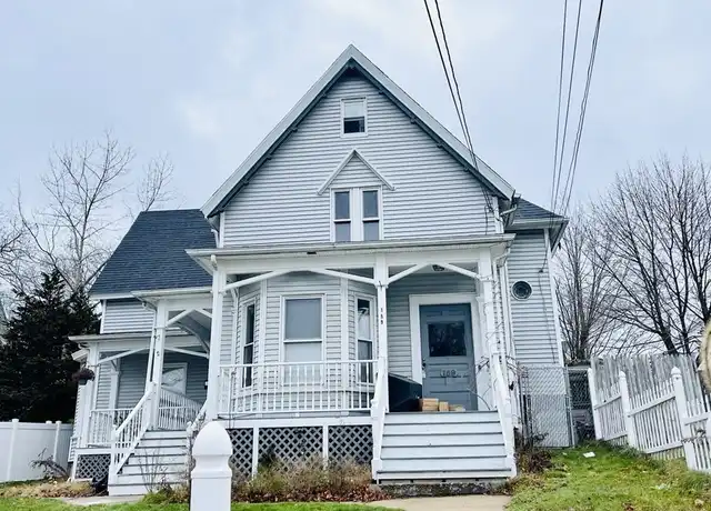 Property at 159 Hamilton St Unit 2, Southbridge, MA, 01550, 4 beds, 1 bath, [object Object]
