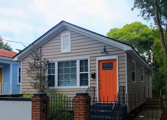 Property at 4 S Enston Ave, Charleston, SC, 29403, 3 beds, 1 bath, [object Object]