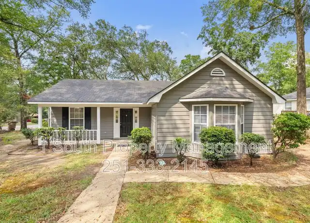 Property at 1708 Woodley Rd, Mobile, AL, 36618, 3 beds, 2 baths, [object Object]