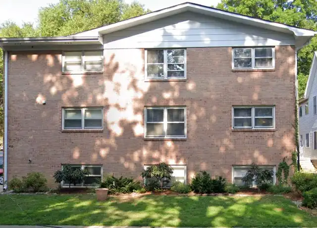 Property at 405 N State St Unit 5, Champaign, IL, 61820, 1 bed, 1 bath, [object Object]