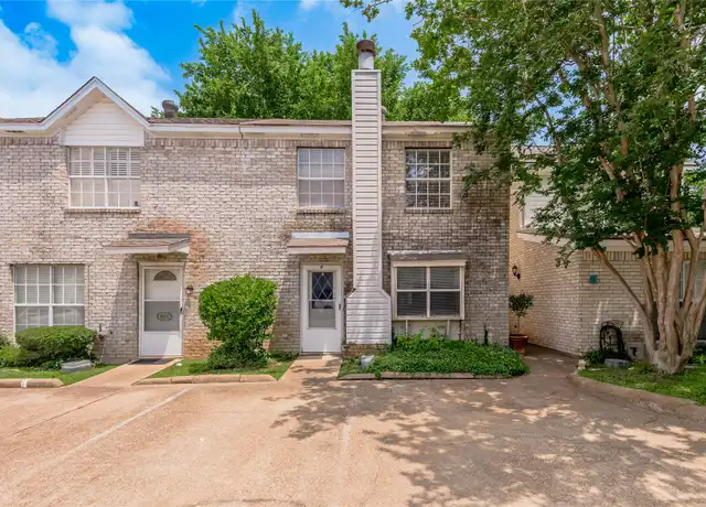 Property at 1401 Avenue O Unit F, Huntsville, TX, 77340, 3 beds, 2.5 baths, [object Object]