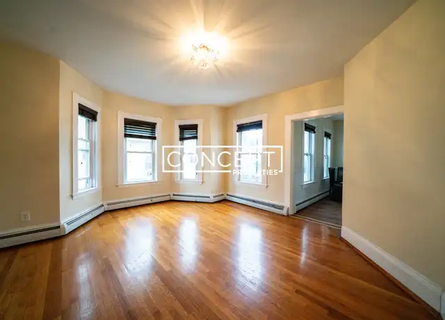 Property at 376 Medford St Unit 2CP, Somerville, MA, 02145, 5 beds, 2 baths, [object Object]