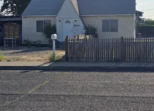 Property at 804 N 24th Ave, Pasco, WA, 99301, 4 beds, 1 bath, [object Object]
