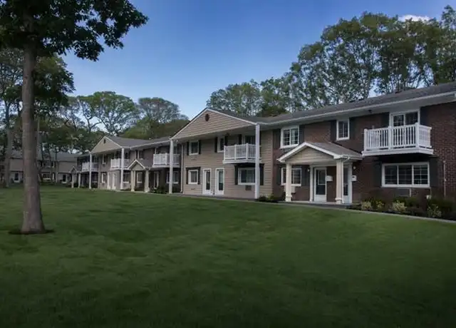 Property at 404 Dunstan Pl Unit 404B, Coram, NY, 11727, 2 beds, 1 bath, [object Object]