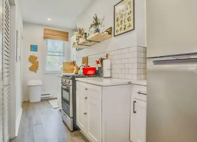 Property at 120 Jefferson St Unit 2R, Hoboken, NJ, 07030, 1 bed, 1 bath, [object Object]