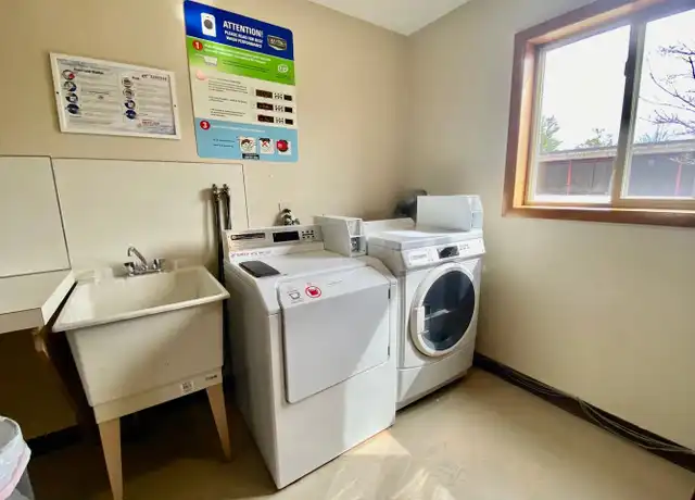 Property at 1966 Burton St SE Unit IVA31, Grand Rapids, MI, 49506, 2 beds, 1.5 baths, [object Object]