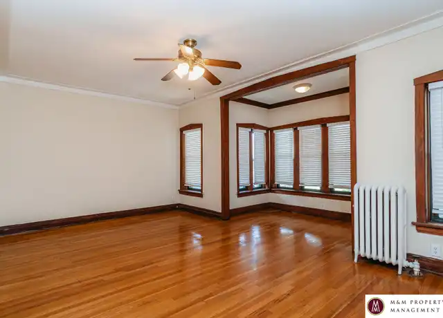 Property at 812 Carpenter Ave Unit 814-2S, Oak Park, IL, 60304, 2 beds, 1 bath, [object Object]