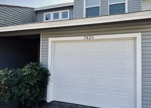 Property at 7425 Shadow Ln, Pensacola, FL, 32504, 2 beds, 2 baths, [object Object]