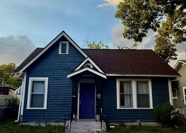 Property at 1131 McKinley Ave, San Antonio, TX, 78210, 2 beds, 1 bath, [object Object]
