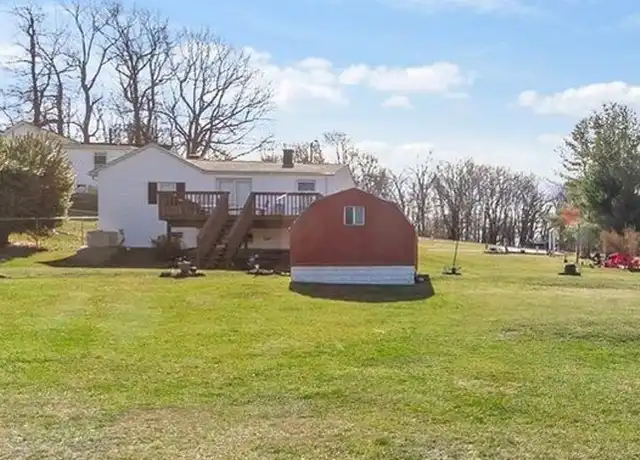 Property at 723 Lee St, Blacksburg, VA, 24060, 2 beds, 1 bath, [object Object]