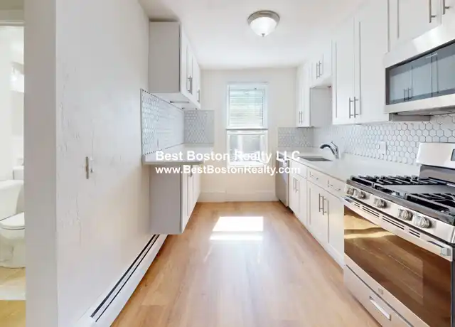 Property at 296A Broadway Unit 2, Somerville, MA, 02145, 2 beds, 1 bath, [object Object]
