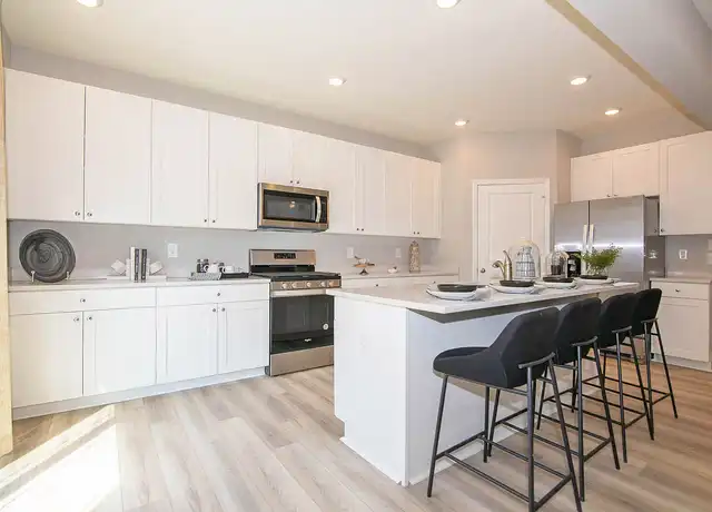 Property at Jackson Run Townhomes - 2890 Cross Branch Dr, Whitestown, IN, 46075, 3-4 beds, 2.5 baths, [object Object]