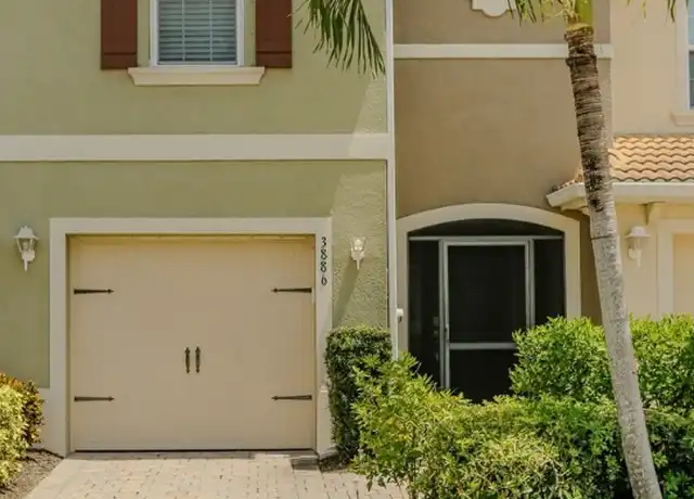 Property at 3886 Tilbor Cir, Fort Myers, FL, 33916, 2 beds, 2.5 baths, [object Object]