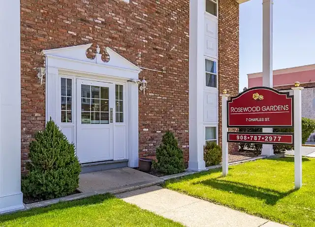 Property at Rosewood Gardens - 7 Charles St, Roselle Park, NJ, 07204, 1 bed, 1 bath, [object Object]