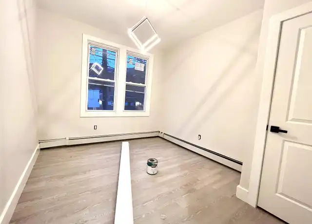 Property at 28 Dales Ave Unit 3, Jersey City, NJ, 07306, 2 beds, 1 bath, [object Object]