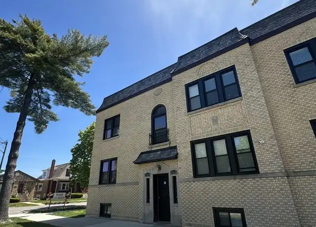 Property at 5701 W Seminole St Unit 2, Chicago, IL, 60646, 1 bed, 1 bath, [object Object]