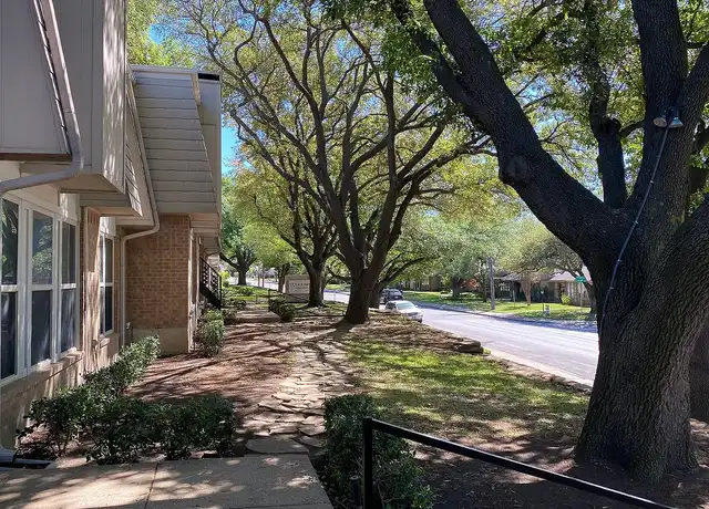 Property at Woodbridge - 10702 Stone Canyon Rd, Dallas, TX, 75230, 1-2 bed, 1-2 bath, [object Object]