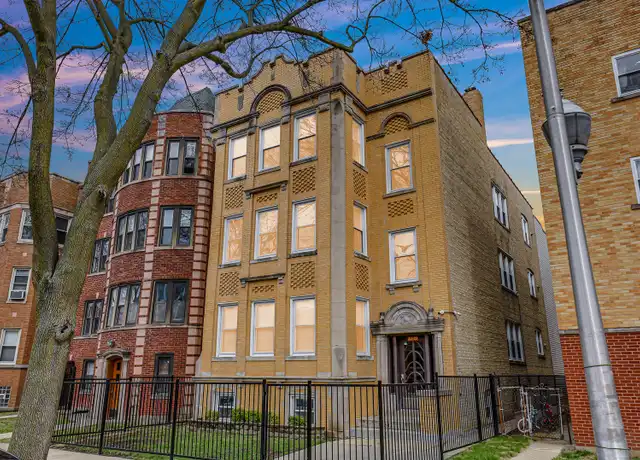Property at 6539 N Mozart St Unit 2, Chicago, IL, 60645, 3 beds, 1 bath, [object Object]