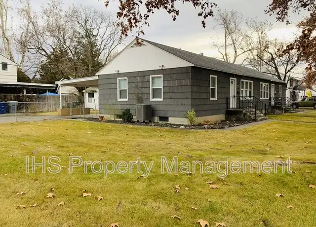 Property at 426 Barth Ave, Richland, WA, 99352, 2 beds, 1 bath, [object Object]