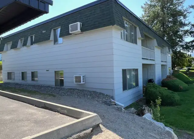 Property at 933 N Baker Ave Unit 03, East Wenatchee, WA, 98802, 2 beds, 1.5 baths, [object Object]