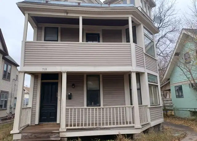 Property at 719 Edmund Ave W Unit 2, St Paul, MN, 55104, 2 beds, 1 bath, [object Object]