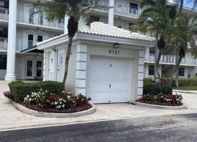 Property at 6121 Balboa Cir #401, Boca Raton, FL, 33433, 2 beds, 2 baths, [object Object]