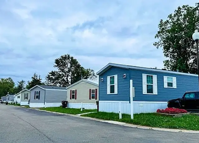 Photo of 2709 Capitol Ave, Warren, MI 48091