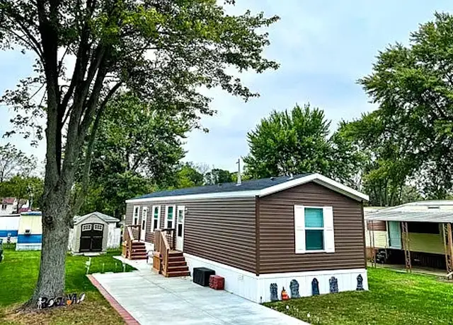 Photo of 2709 Capitol Ave, Warren, MI 48091