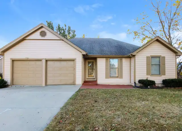 Property at 411 W 10th St, Kearney, MO, 64060, 3 beds, 3 baths, [object Object]