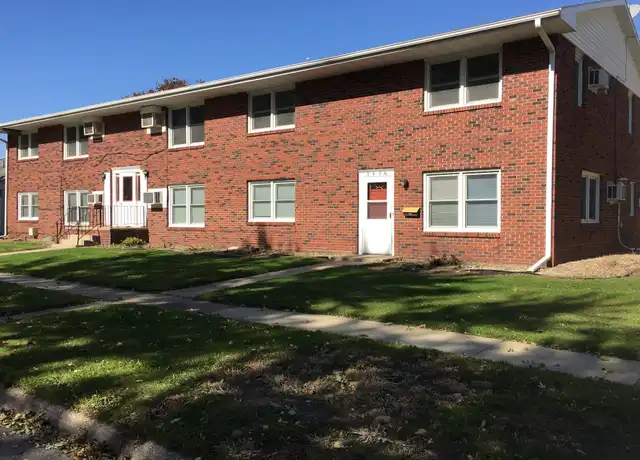 Property at 2614 4th Ave N Unit 1, Fort Dodge, IA, 50501, 2 beds, 1.5 baths, [object Object]