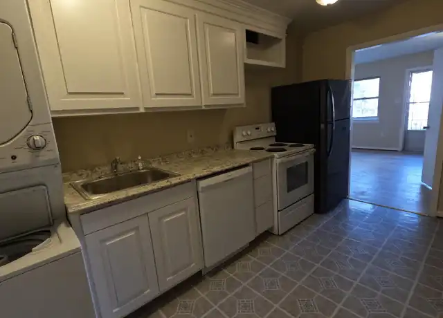 Property at 1421 W Clay St Unit 1, Richmond, VA, 23220, 2 beds, 1 bath, [object Object]