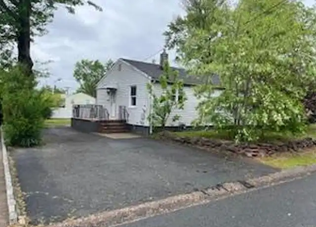 Property at 7 Augusta St, Elmwood Park, NJ, 07407, 2 beds, 1 bath, [object Object]