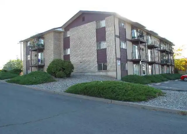 Property at 2112 W Northwest Blvd Unit 11, Spokane, WA, 99205, 2 beds, 1 bath, [object Object]