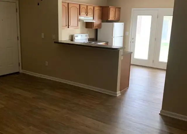 Property at 6810 Yazoo St Unit 101, Louisville, KY, 40258, 2 beds, 2 baths, [object Object]