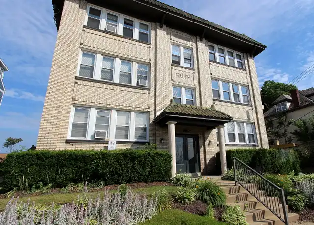 Property at 2700 Broadway Ave Unit 6, South Hills, PA, 15216, 2 beds, 1 bath, [object Object]