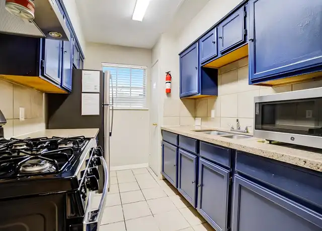 Property at 12615 Southspring Dr, Houston, TX, 77047, 1 bed, 1 bath, [object Object]