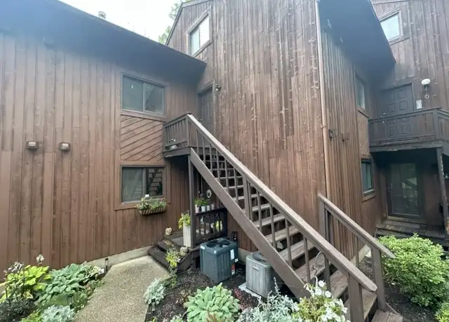 Property at 3 Telemark Dr #8, Vernon, NJ, 07462, 2 beds, 1 bath, [object Object]
