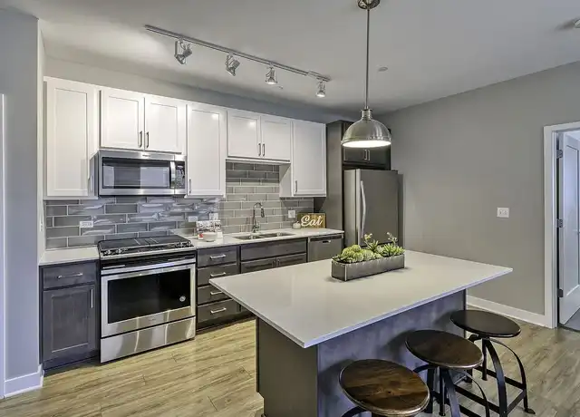 Property at Maple and Main Apartments - 1010 Maple Ave, Downers Grove, IL, 60515, 0 beds, 1 bath, [object Object]
