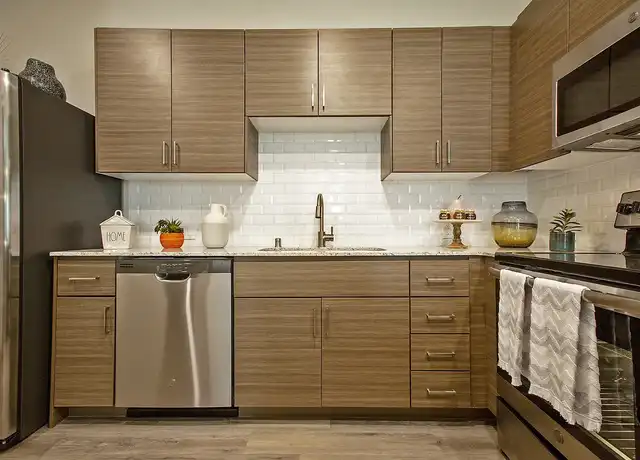 Property at Senderos At South Mountain - 9700 S Central Ave, Phoenix, AZ, 85042, 1-2 bed, 1-2 bath, [object Object]